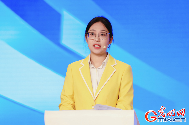 “核心价值观百场讲坛”第170场 鲁静怡作主题分享